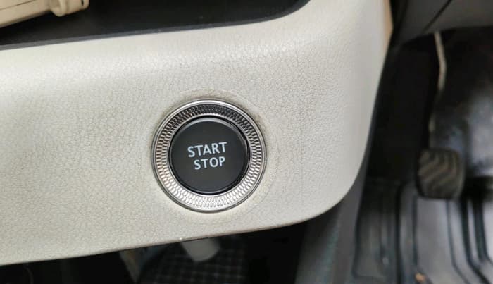 2021 Nissan MAGNITE XV TURBO, Petrol, Manual, 31,001 km, interior