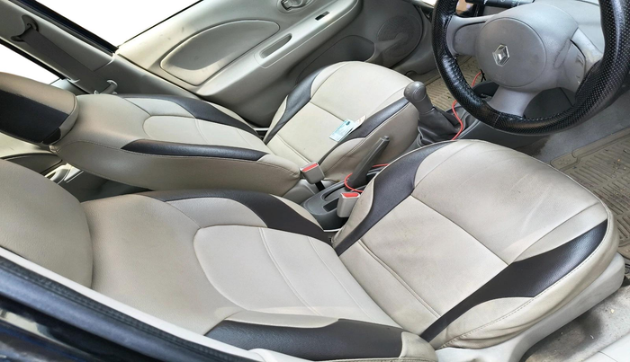 2016 Renault Pulse RXL PETROL, Petrol, Manual, 1,05,496 km, interior