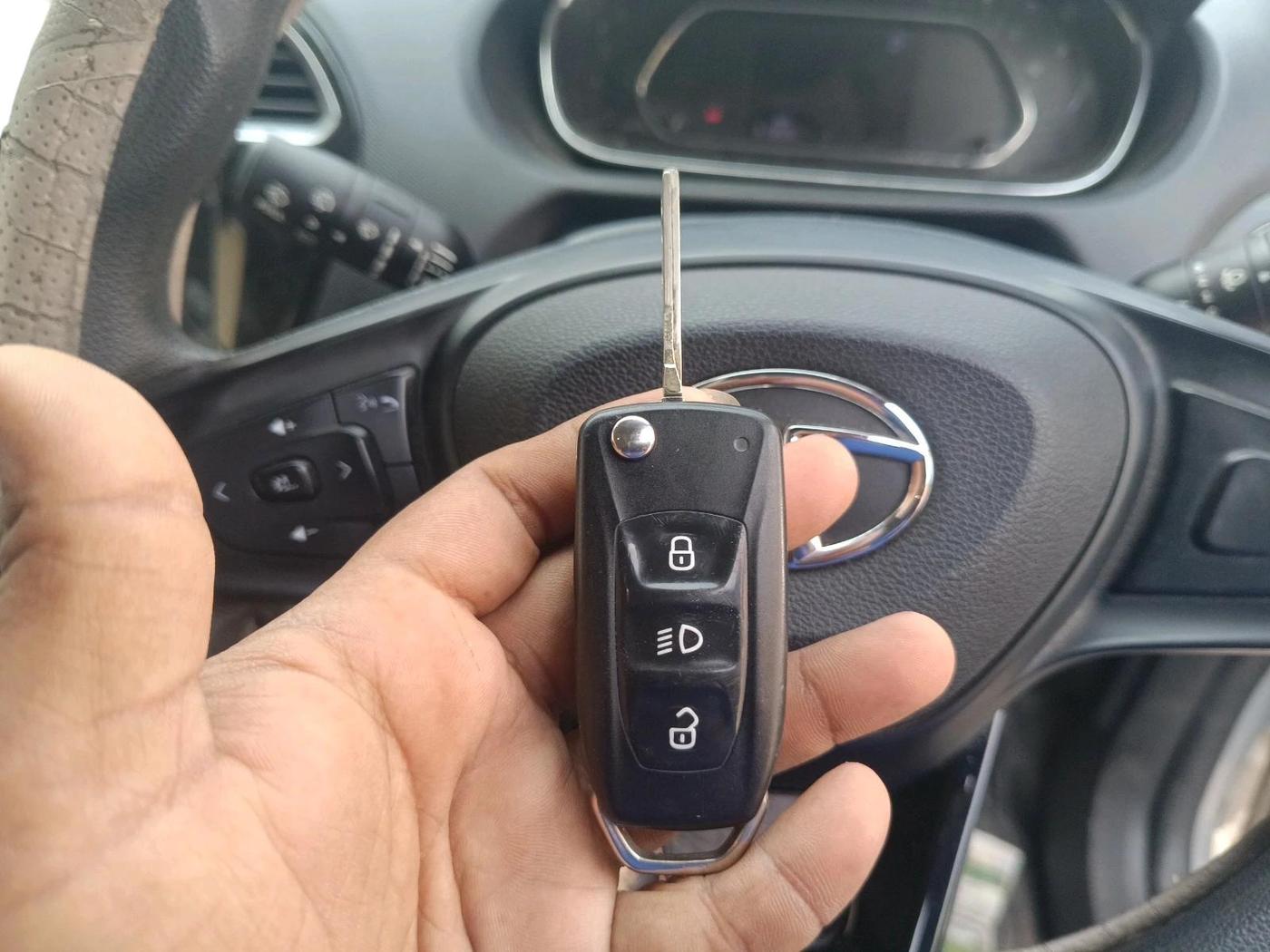 2020 Tata Tiago XZA PLUS PETROL, Petrol, Automatic, 51,368 km, interior
