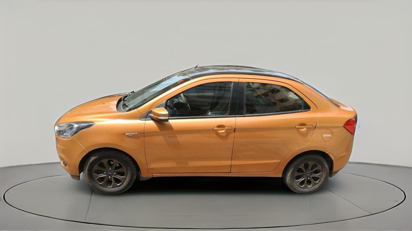 2015 Ford Figo Aspire TITANIUM PLUS 1.5 DIESEL, Diesel, Manual, 1,20,701 km, exterior