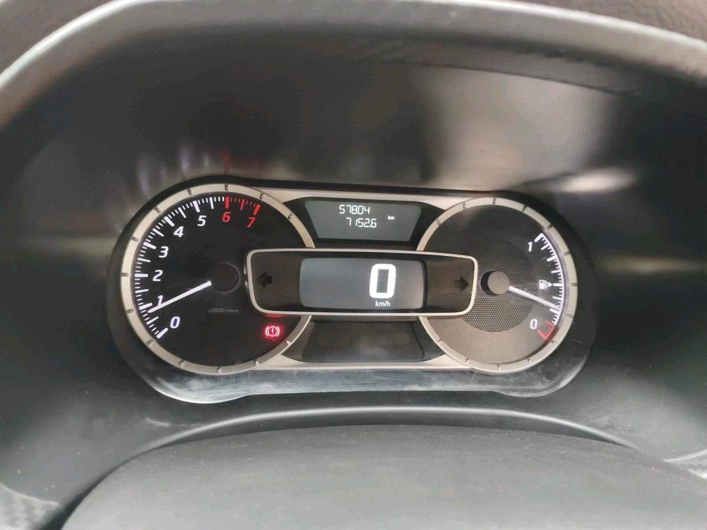 2022 Nissan Kicks XV 1.5, Petrol, Manual, 57,804 km, interior