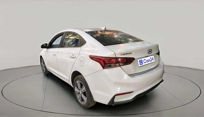 2018 Hyundai Verna 1.6 VTVT SX, Petrol, Manual, 30,204 km, exterior