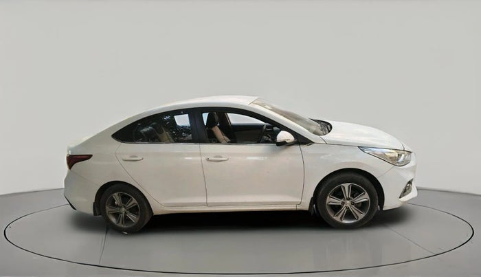 2018 Hyundai Verna 1.6 VTVT SX, Petrol, Manual, 30,204 km, exterior