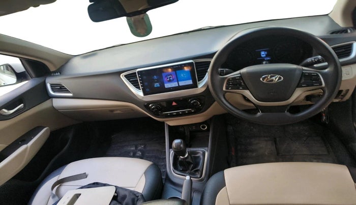 2018 Hyundai Verna 1.6 VTVT SX, Petrol, Manual, 30,204 km, interior