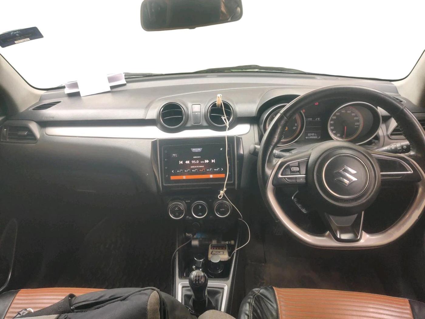 2021 Maruti Swift ZXI, Petrol, Manual, 66,491 km, interior