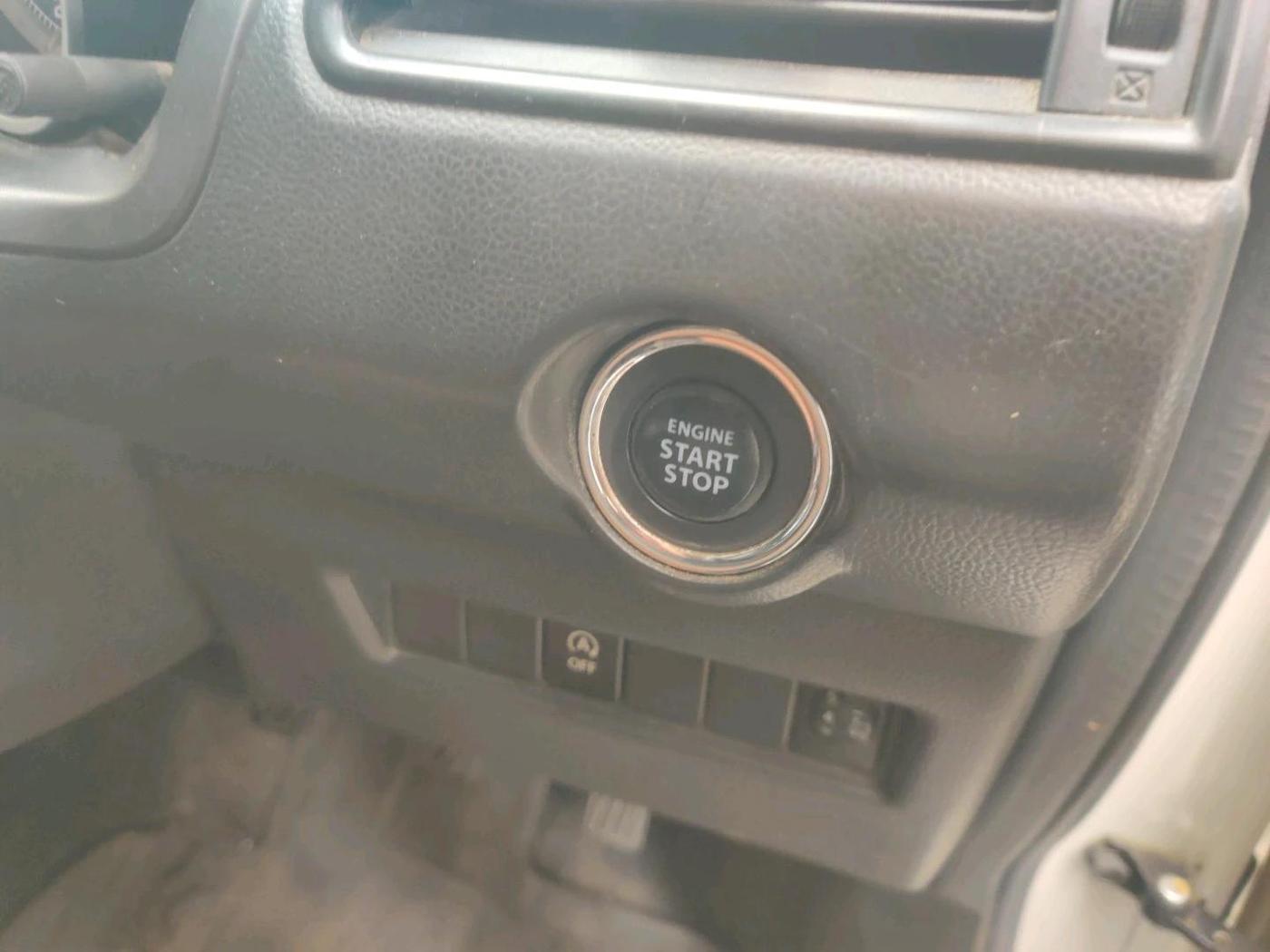 2021 Maruti Swift ZXI, Petrol, Manual, 66,491 km, interior