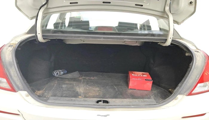 2011 Maruti Swift Dzire LXI, Petrol, Manual, 98,080 km, exterior