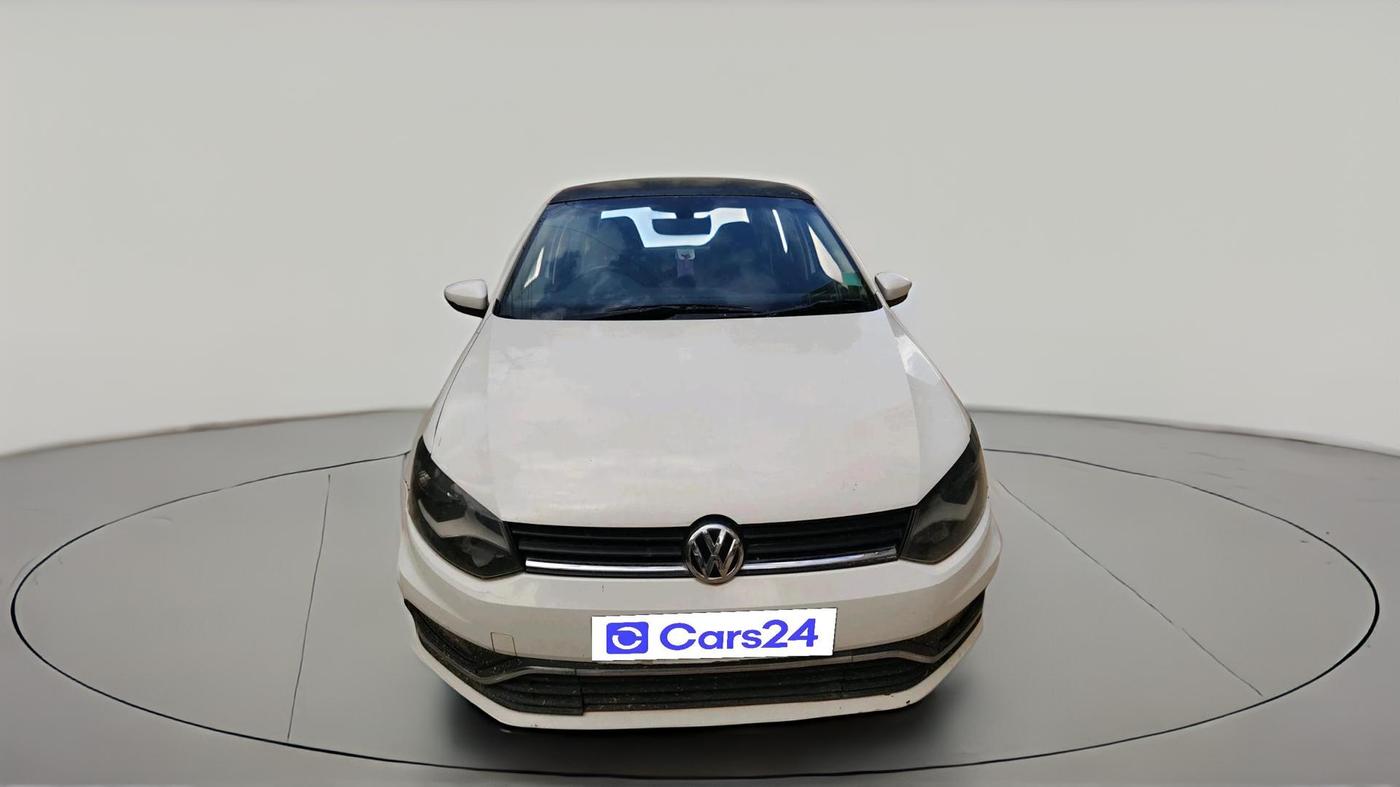 2018 Volkswagen Ameo HIGHLINE1.5L, Diesel, Manual, 1,08,788 km, exterior
