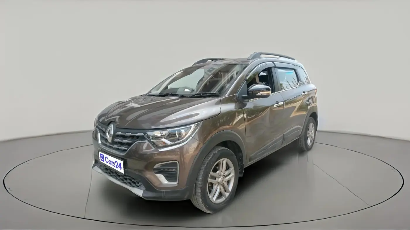 2024 Renault TRIBER RXZ, Petrol, Manual, 8,330 km, exterior
