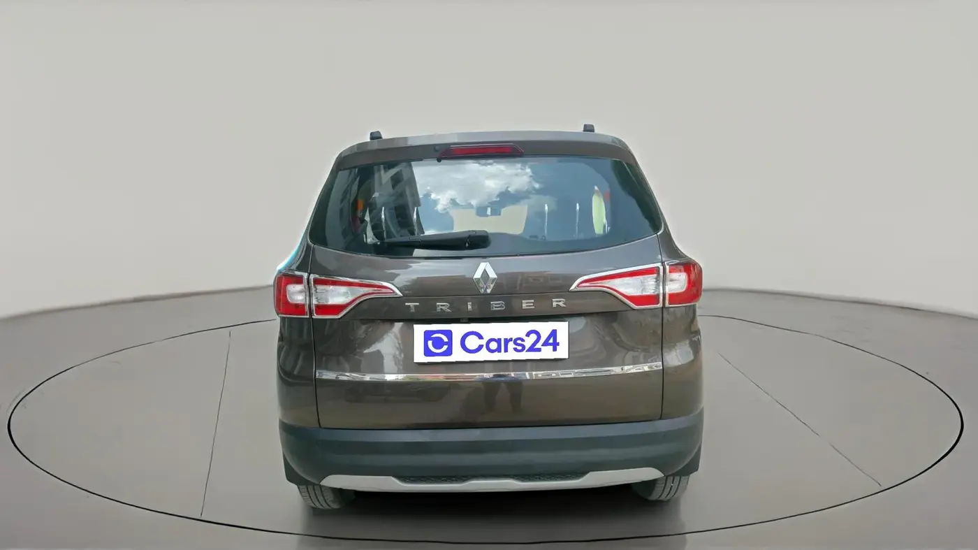 2024 Renault TRIBER RXZ, Petrol, Manual, 8,330 km, exterior