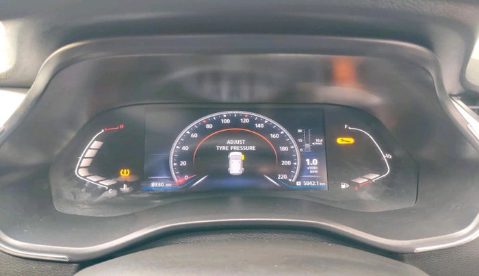 2024 Renault TRIBER RXZ, Petrol, Manual, 8,330 km, interior