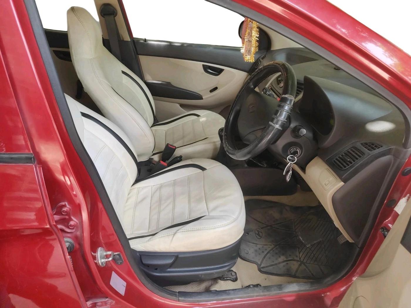 2015 Hyundai Eon ERA +, Petrol, Manual, 1,05,025 km, interior