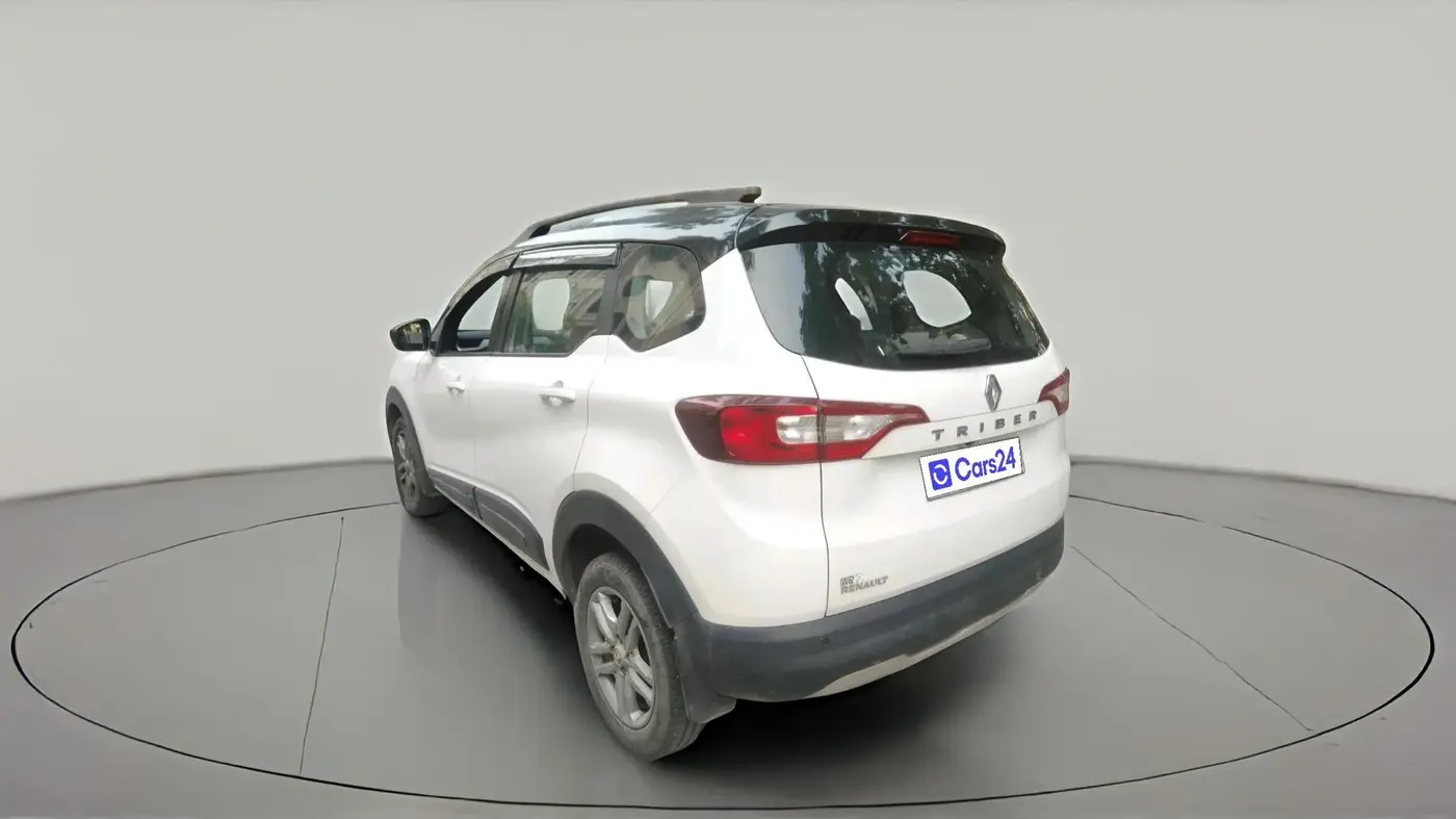 2022 Renault TRIBER RXZ DUAL TONE, Petrol, Manual, 29,219 km, exterior