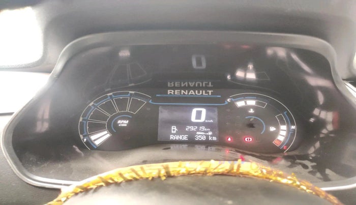 2022 Renault TRIBER RXZ DUAL TONE, Petrol, Manual, 29,219 km, interior