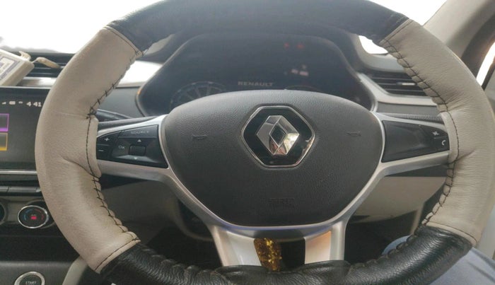 2022 Renault TRIBER RXZ DUAL TONE, Petrol, Manual, 29,219 km, interior