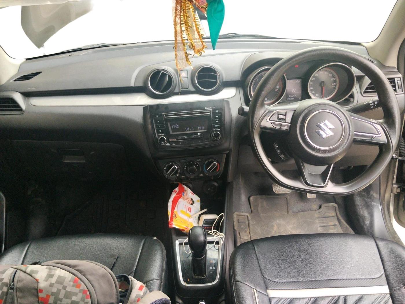 2019 Maruti Swift VXI AMT, Petrol, Automatic, 83,054 km, interior