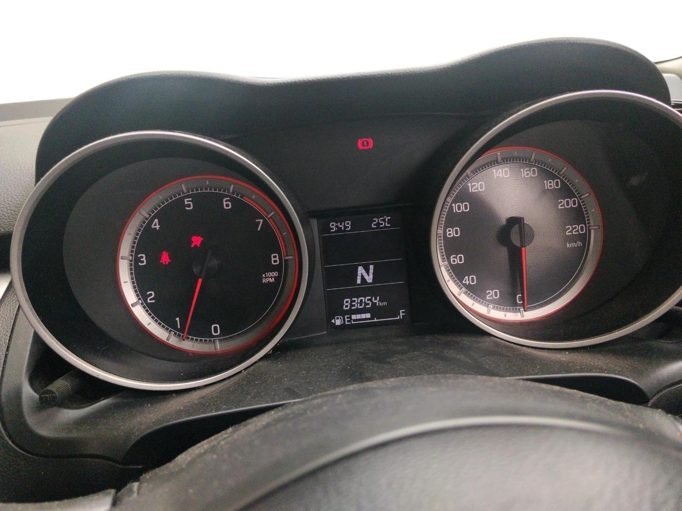 2019 Maruti Swift VXI AMT, Petrol, Automatic, 83,054 km, interior