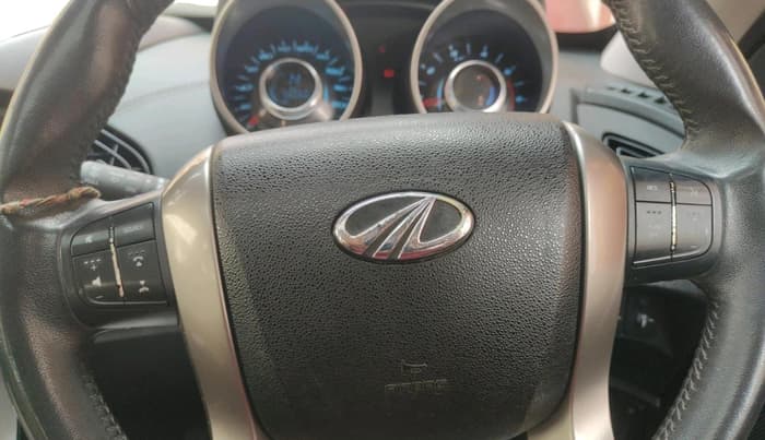 2021 Mahindra XUV500 W11, Diesel, Manual, 66,069 km, interior