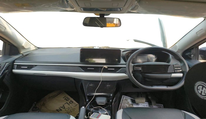 2025 Tata NEXON CREATIVE  AMT 1.2 PETROL, Petrol, Automatic, 4,942 km, interior