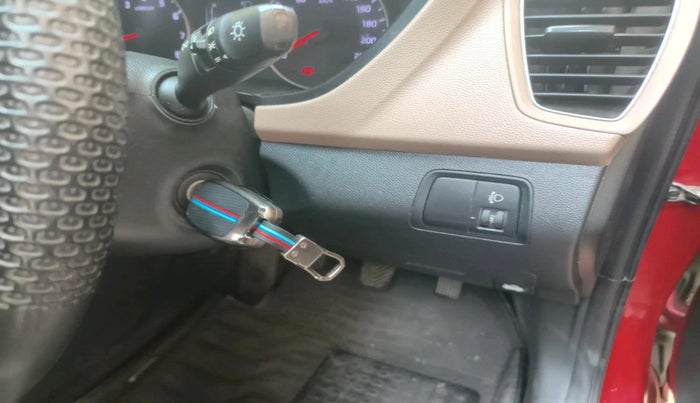 2020 Hyundai Elite i20 SPORTZ PLUS 1.2, Petrol, Manual, 79,744 km, interior