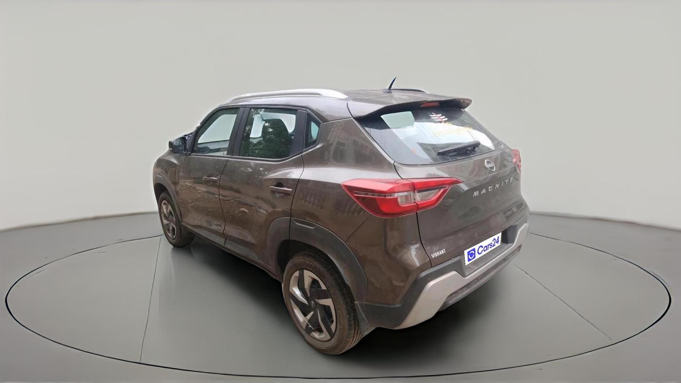 2023 Nissan MAGNITE XL, Petrol, Manual, 5,581 km, exterior