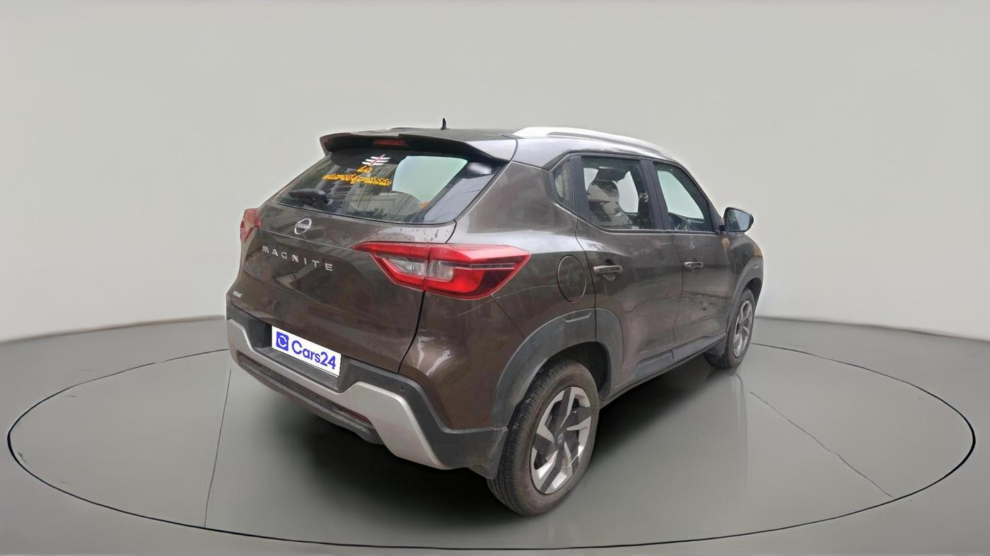 2023 Nissan MAGNITE XL, Petrol, Manual, 5,581 km, exterior