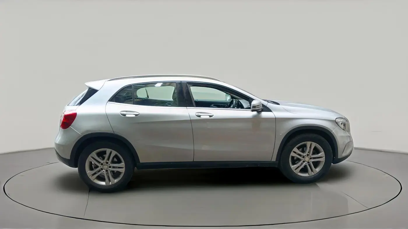 2015 Mercedes Benz GLA Class 200 CDI SPORT, Diesel, Automatic, 1,08,432 km, exterior