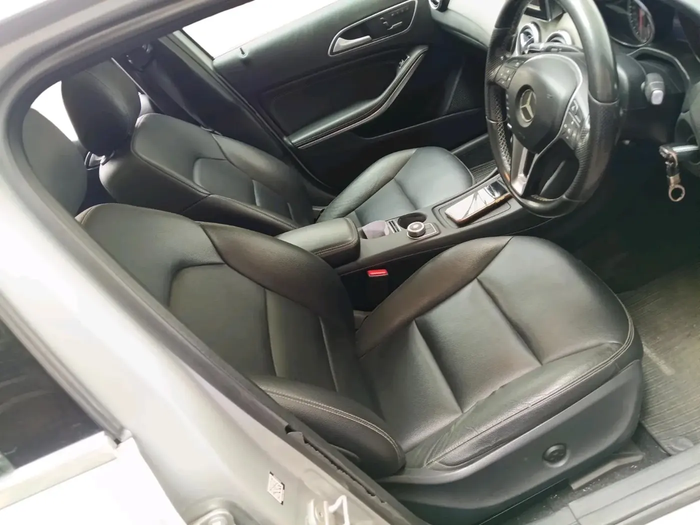 2015 Mercedes Benz GLA Class 200 CDI SPORT, Diesel, Automatic, 1,08,432 km, interior