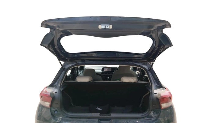 2024 Hyundai GRAND I10 NIOS SPORTZ 1.2 KAPPA VTVT, Petrol, Manual, 18,174 km, exterior