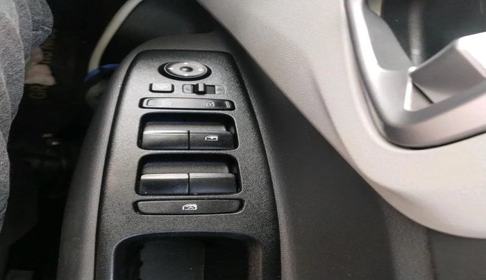 2024 Hyundai GRAND I10 NIOS SPORTZ 1.2 KAPPA VTVT, Petrol, Manual, 18,174 km, interior