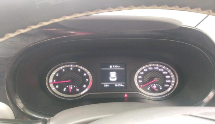 2024 Hyundai GRAND I10 NIOS SPORTZ 1.2 KAPPA VTVT, Petrol, Manual, 18,174 km, interior