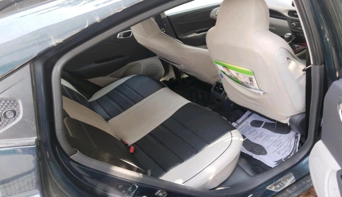 2024 Hyundai GRAND I10 NIOS SPORTZ 1.2 KAPPA VTVT, Petrol, Manual, 18,174 km, interior