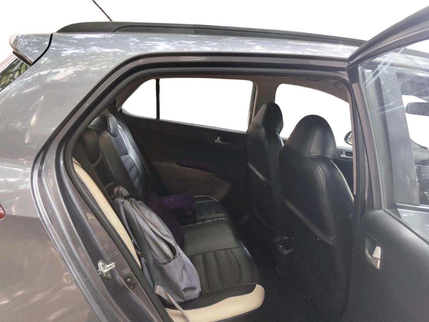 2013 Hyundai Grand i10 SPORTZ 1.2 KAPPA VTVT, Petrol, Manual, 83,242 km, interior