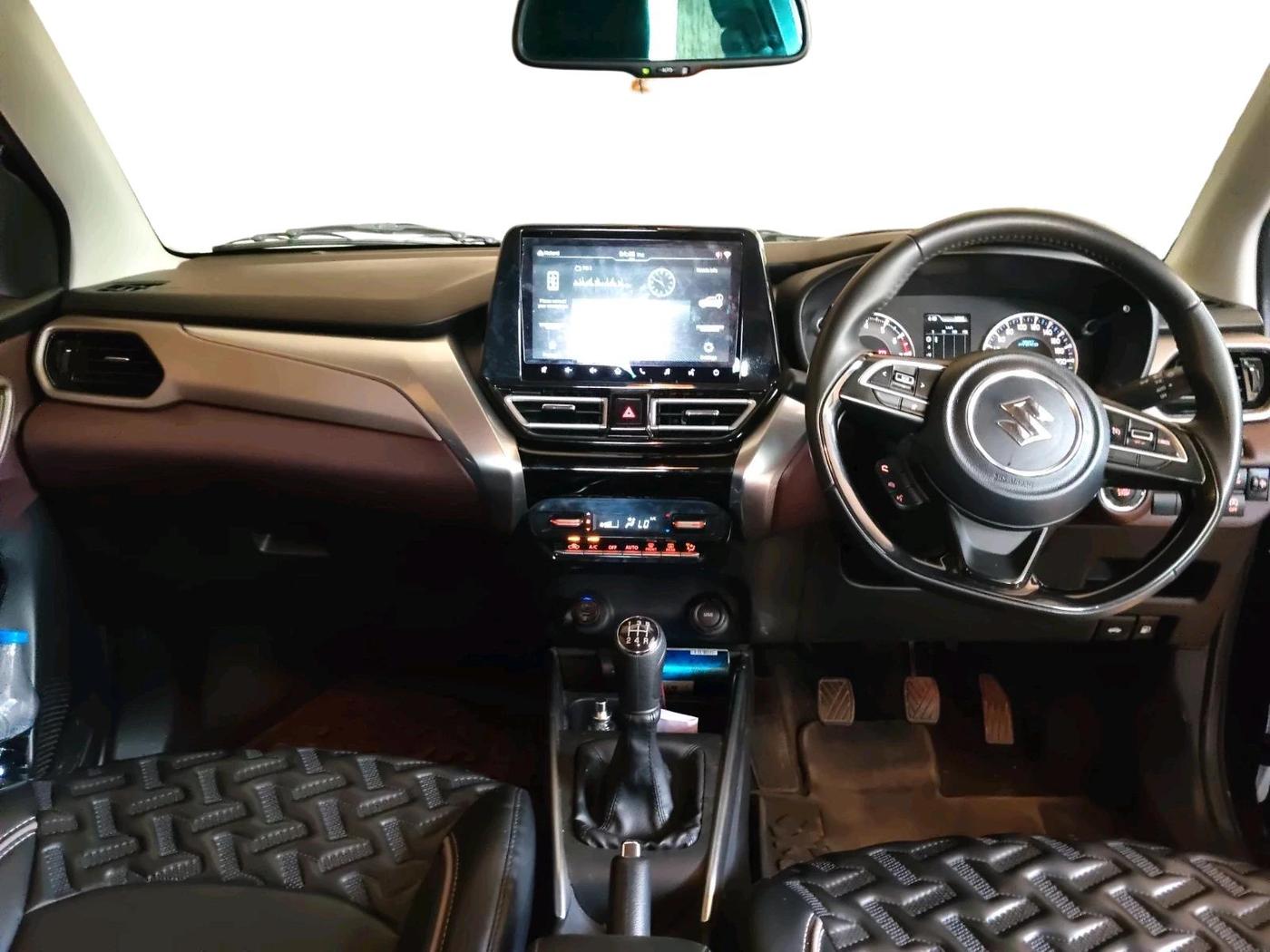 2023 Maruti FRONX ALPHA 1.0 TURBO MT, Petrol, Manual, 25,598 km, interior