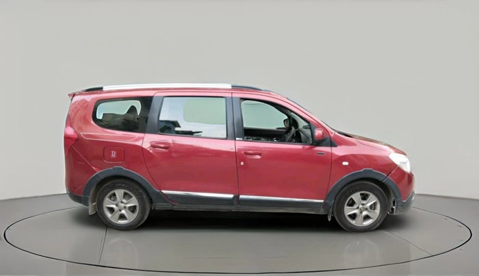 2016 Renault Lodgy 110 PS WORLD EDITION 8 STR, Diesel, Manual, 1,21,462 km, exterior