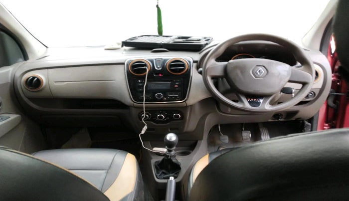 2016 Renault Lodgy 110 PS WORLD EDITION 8 STR, Diesel, Manual, 1,21,462 km, interior