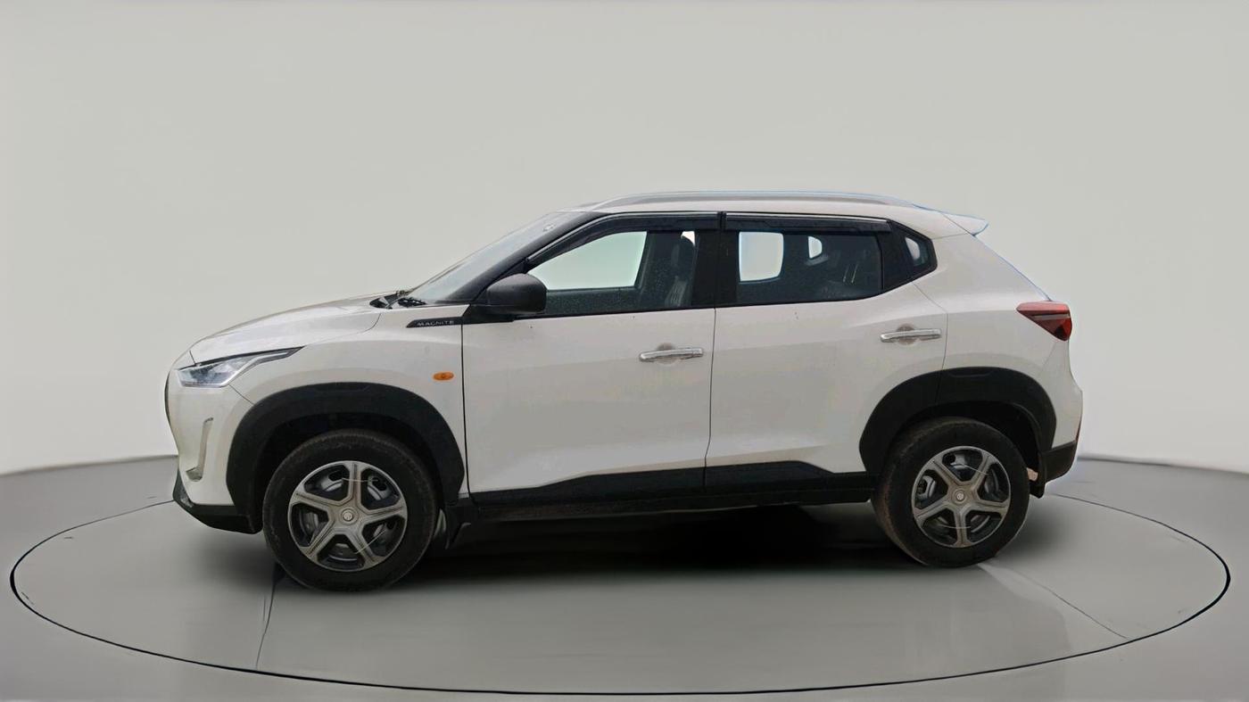2024 Nissan MAGNITE XE, Petrol, Manual, 57,287 km, exterior
