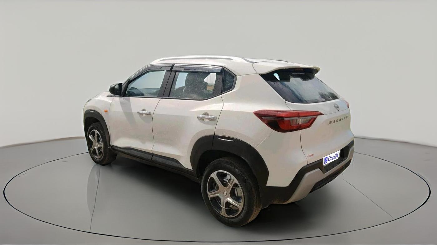 2024 Nissan MAGNITE XE, Petrol, Manual, 57,287 km, exterior
