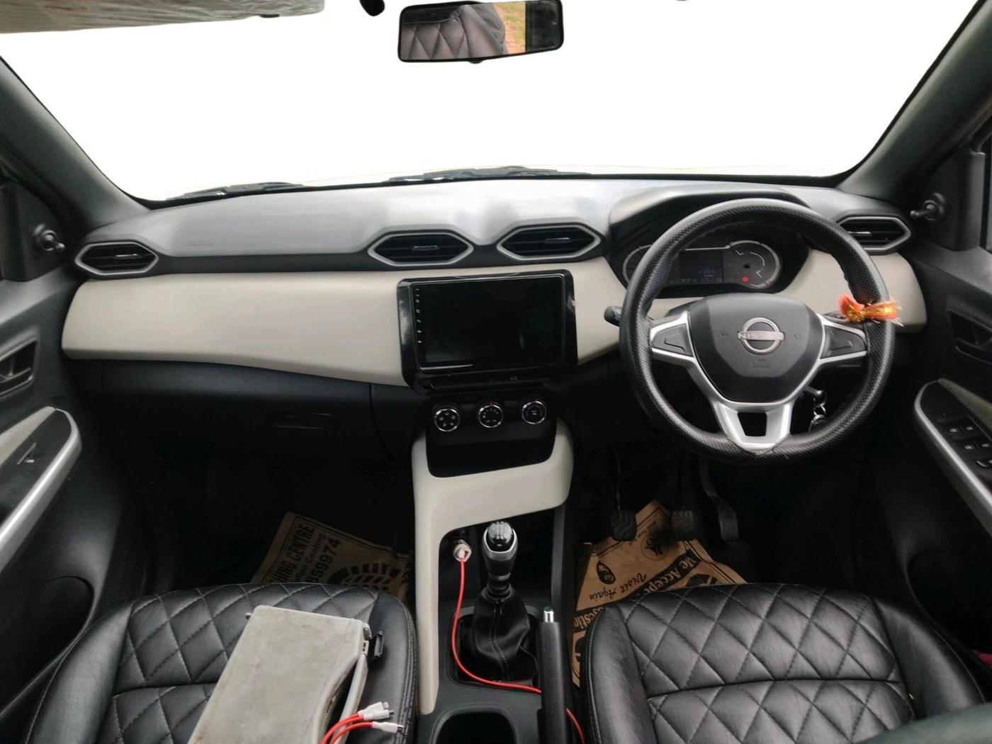 2024 Nissan MAGNITE XE, Petrol, Manual, 57,287 km, interior
