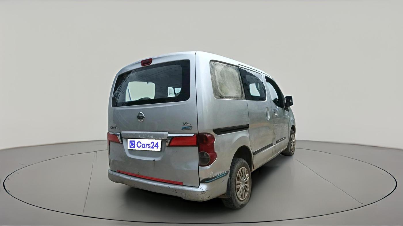 2013 Nissan Evalia XL, Diesel, Manual, 1,86,433 km, exterior