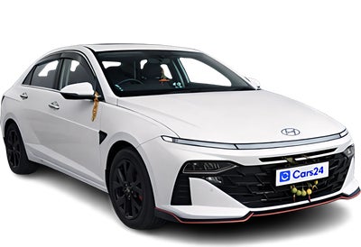 2023 Hyundai Verna - Sedan - Petrol - Manual - ₹13.41 lakh