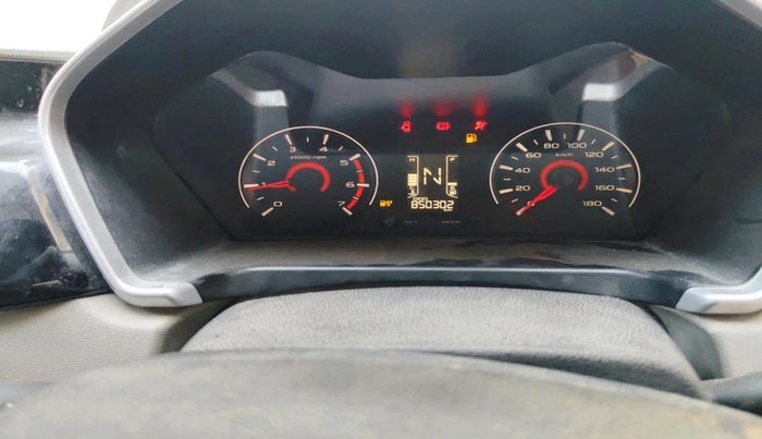 2016 Mahindra Kuv100 K8 D 6 STR, Diesel, Manual, 8,50,302 km, interior