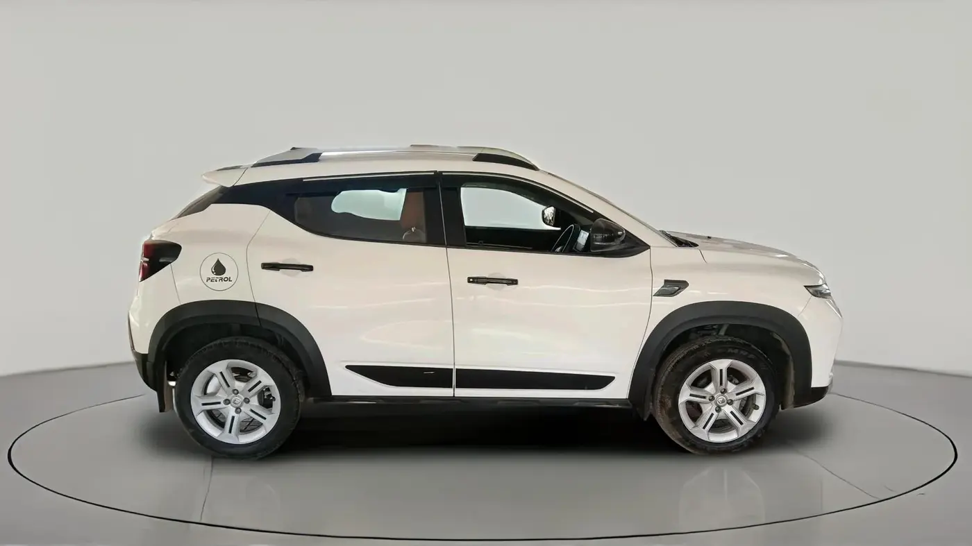 2022 Renault Kiger RXT MT, Petrol, Manual, 46,158 km, exterior