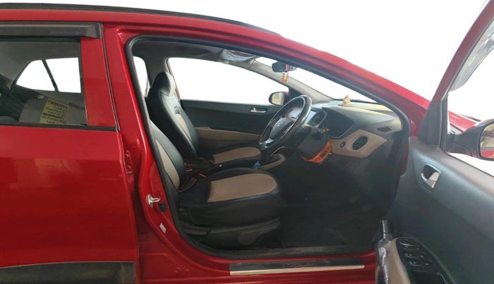 2017 Hyundai Grand i10 ASTA 1.2 KAPPA VTVT, Petrol, Manual, 95,032 km, interior