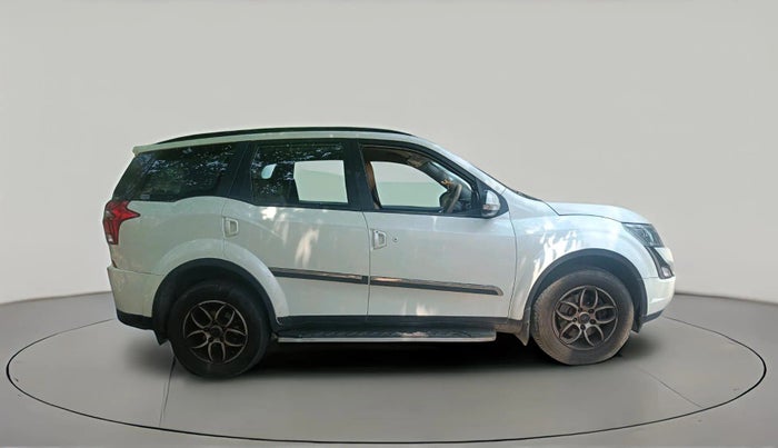 2020 Mahindra XUV500 W7, Diesel, Manual, 44,590 km, exterior