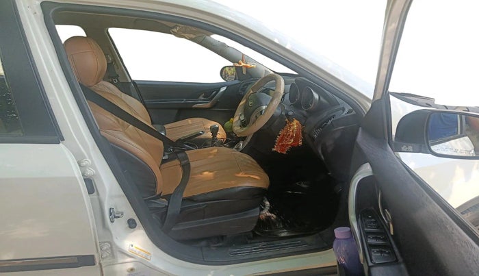 2020 Mahindra XUV500 W7, Diesel, Manual, 44,590 km, interior