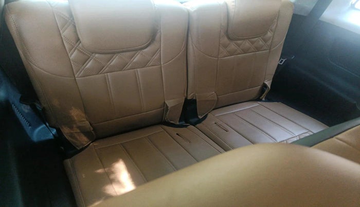 2020 Mahindra XUV500 W7, Diesel, Manual, 44,590 km, interior