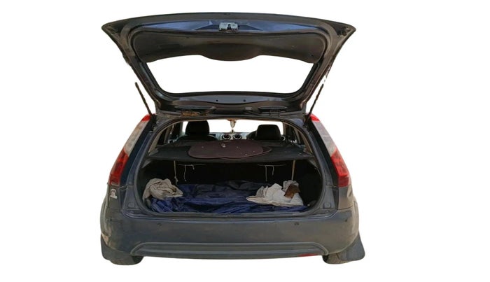 2011 Ford Figo EXI 1.2 PETROL, Petrol, Manual, 1,12,529 km, exterior