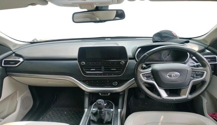 2021 Tata Safari XZ PLUS 6 S, Diesel, Manual, 1,00,638 km, interior