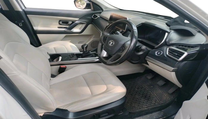 2021 Tata Safari XZ PLUS 6 S, Diesel, Manual, 1,00,638 km, interior